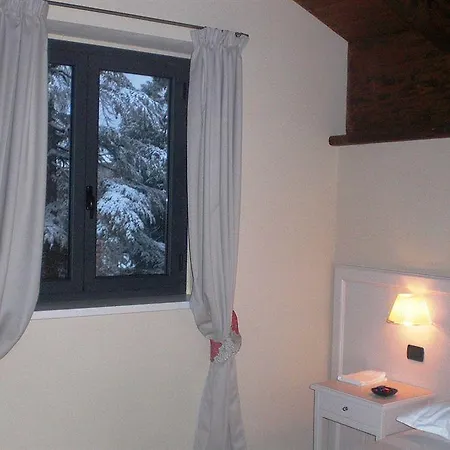 Della Ceramica Hotel Villanova Mondovì