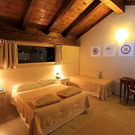 Della Ceramica Hotel Villanova Mondovì