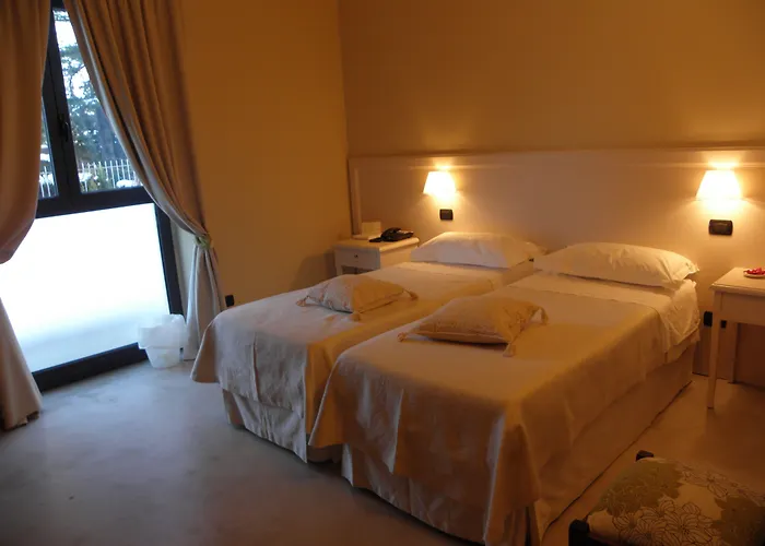 Hotel Della Ceramica 3*