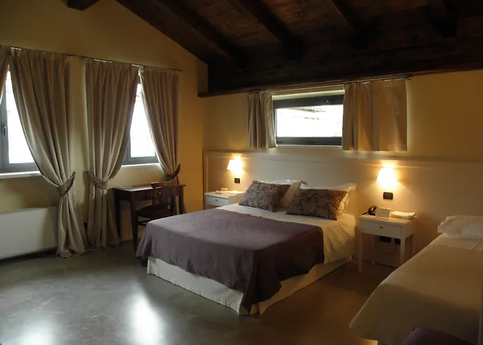 Della Ceramica Hotel Villanova Mondovì