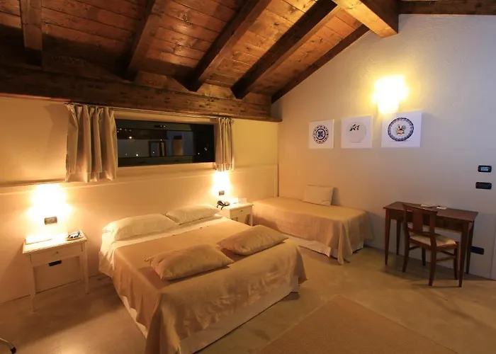 Della Ceramica Hotel Villanova Mondovì